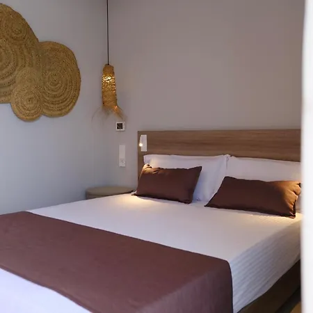 Eques Petit Hotel