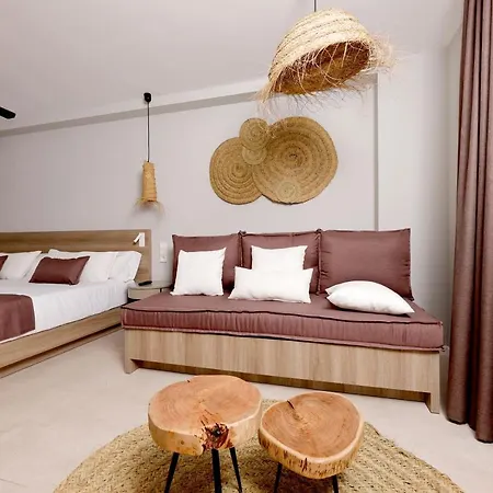 Eques Petit Hotel