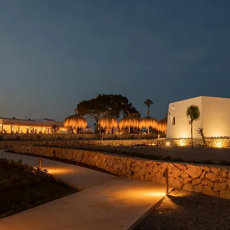 Hotel Eques Petit