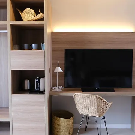 Hotel Eques Petit
