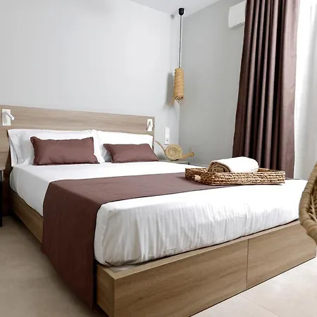 Eques Petit 4* Cala D´Or