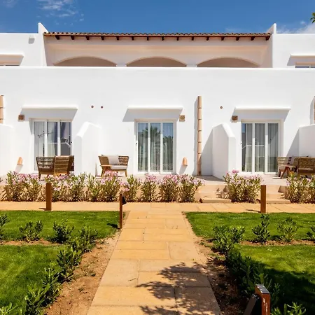 Eques Petit Hotel